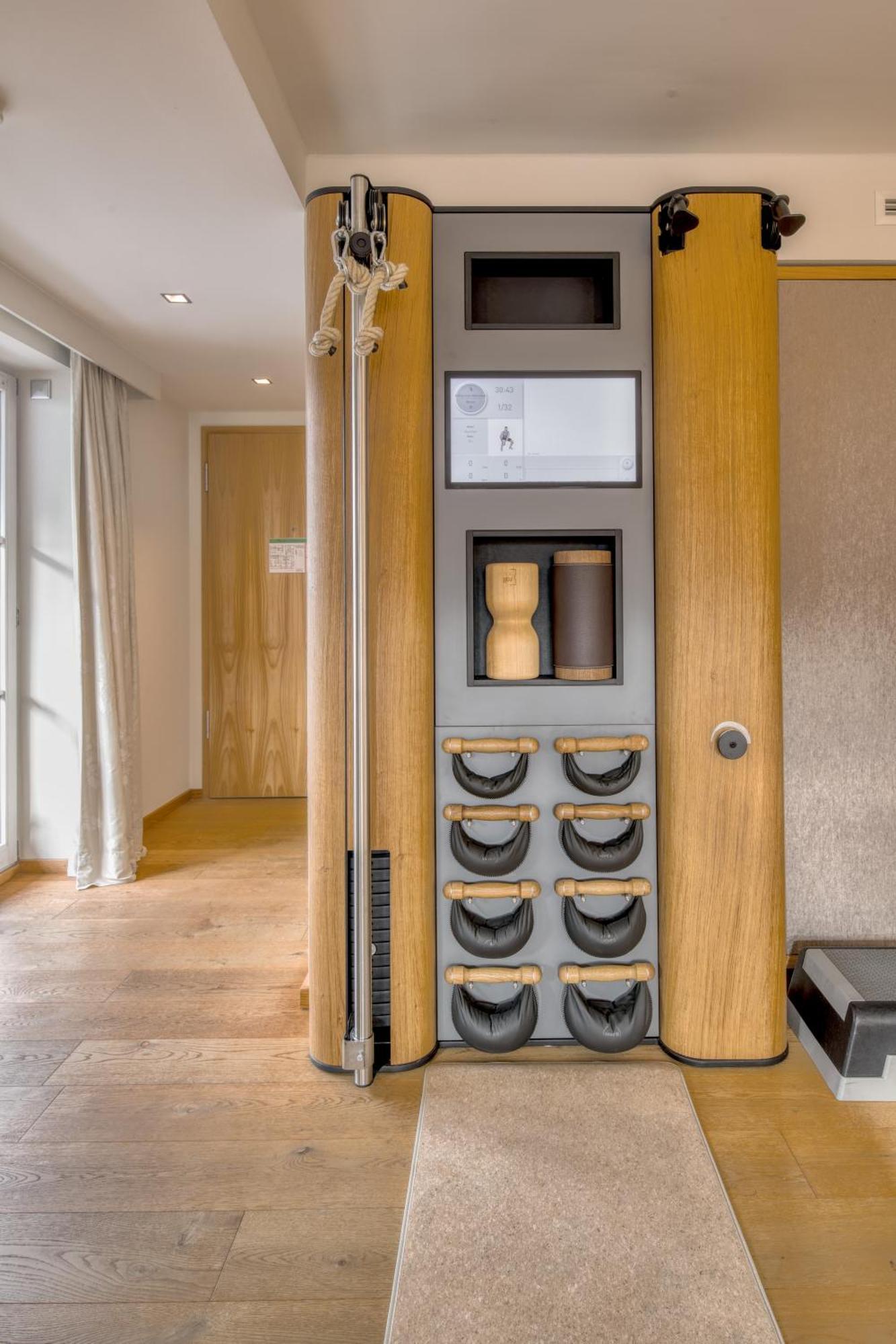 Maximilian Hotel 5*